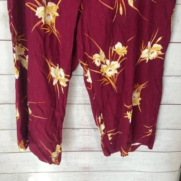 Modcloth Burgundy Red Floral Cropped Linen Flare Leg Pants 22 - Picture 5 of 6
